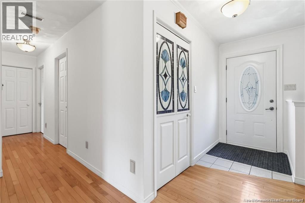 27 Woodstone Crescent - Image 3