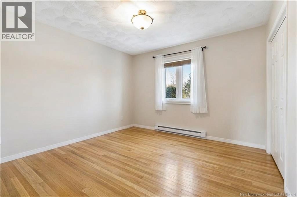27 Woodstone Crescent - Image 7