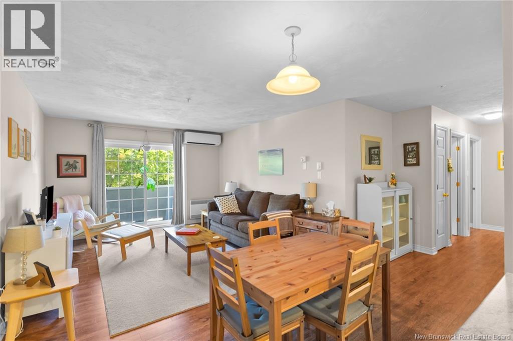 #203 158 Hanwell Road - 16