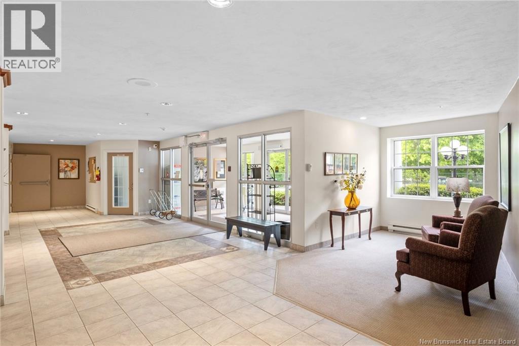 #203 158 Hanwell Road - Image 8