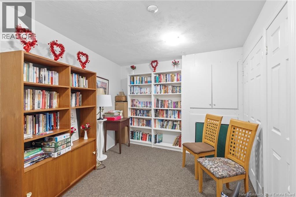 #203 158 Hanwell Road - 38