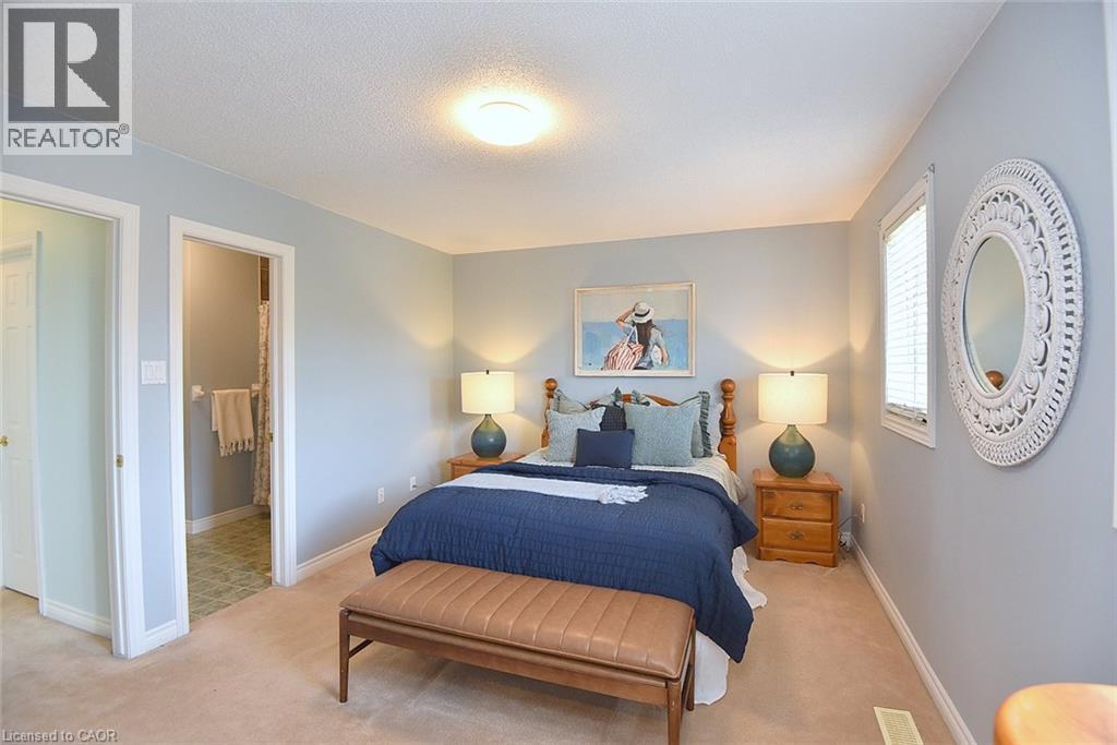 #18 12 WHITEDEER Road - 23