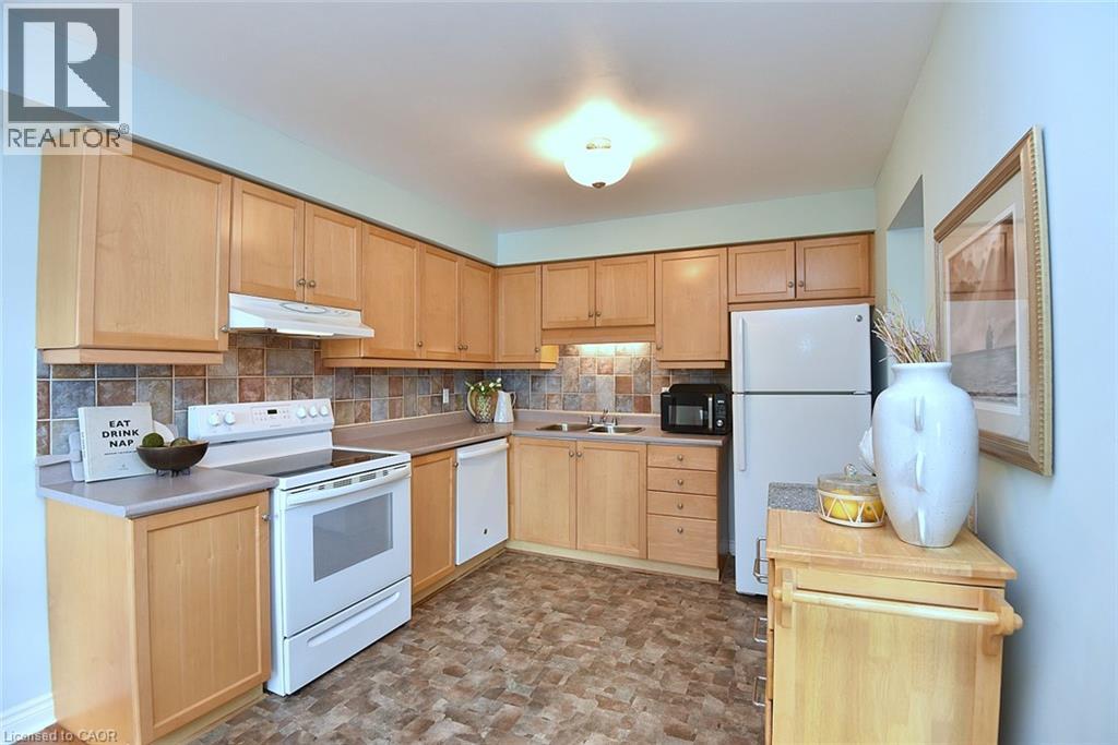 #18 12 WHITEDEER Road - Image 16
