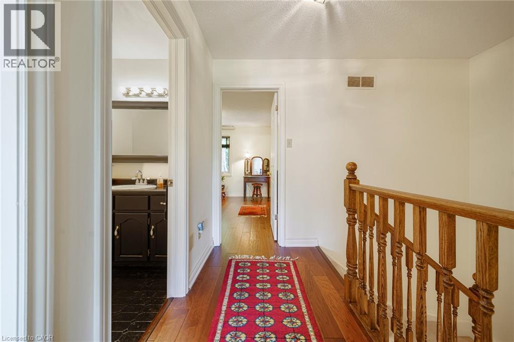 #25 30 OSLER Drive - Image 30