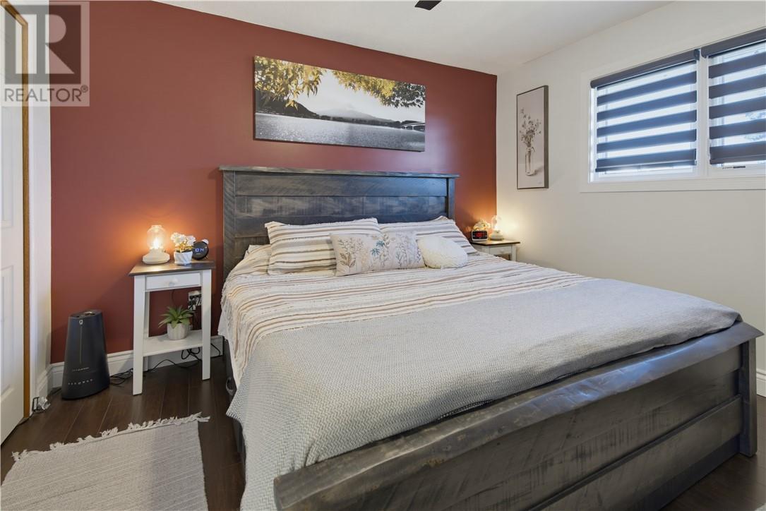 104 Newton Crescent - 12