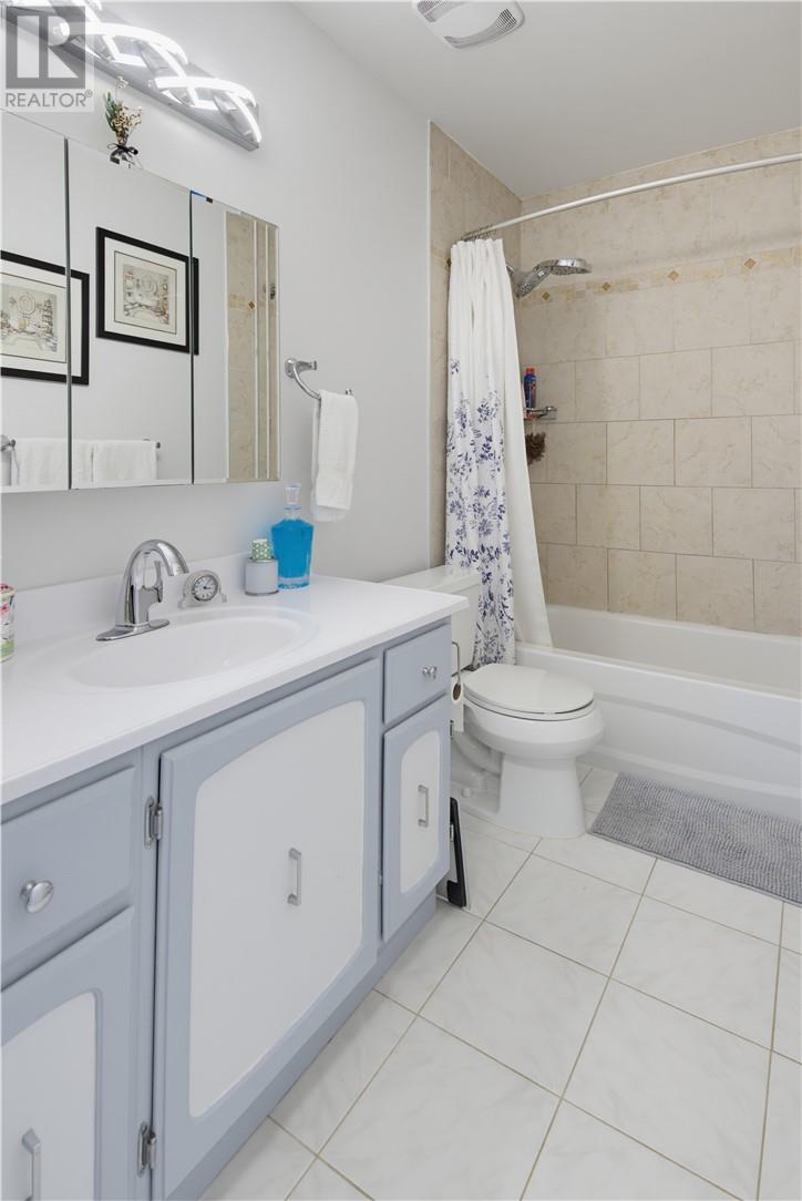 104 Newton Crescent - 13