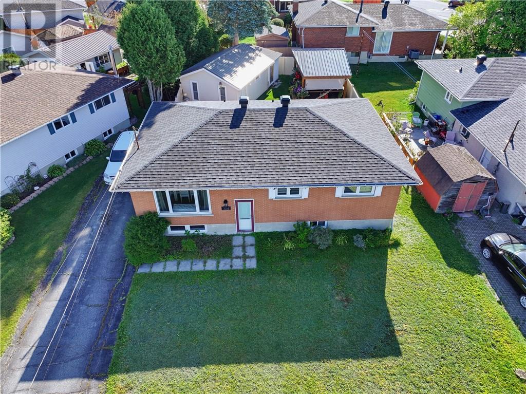 104 Newton Crescent - 24