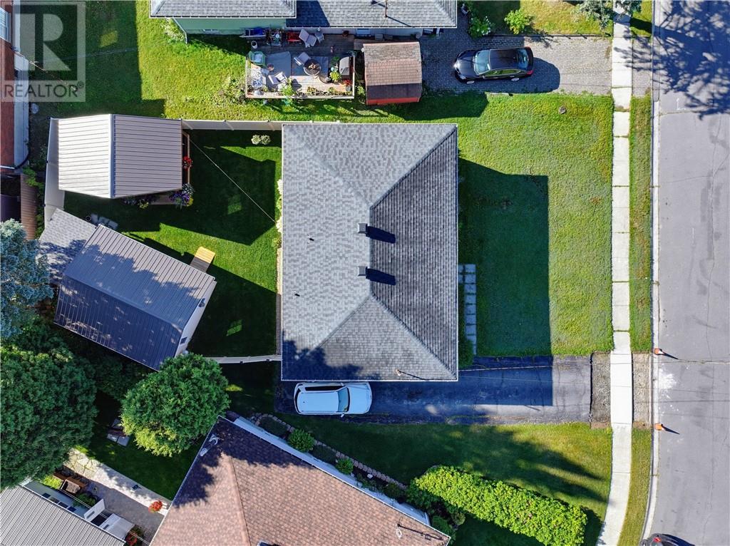 104 Newton Crescent - 25