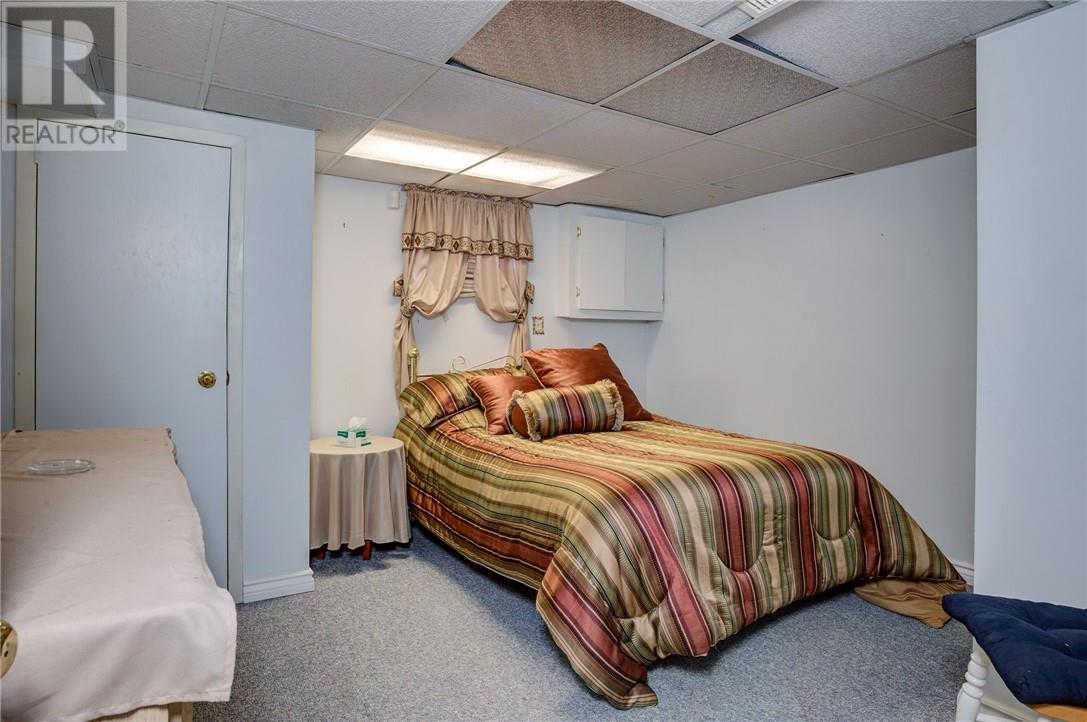 102 Ash Street - Image 19