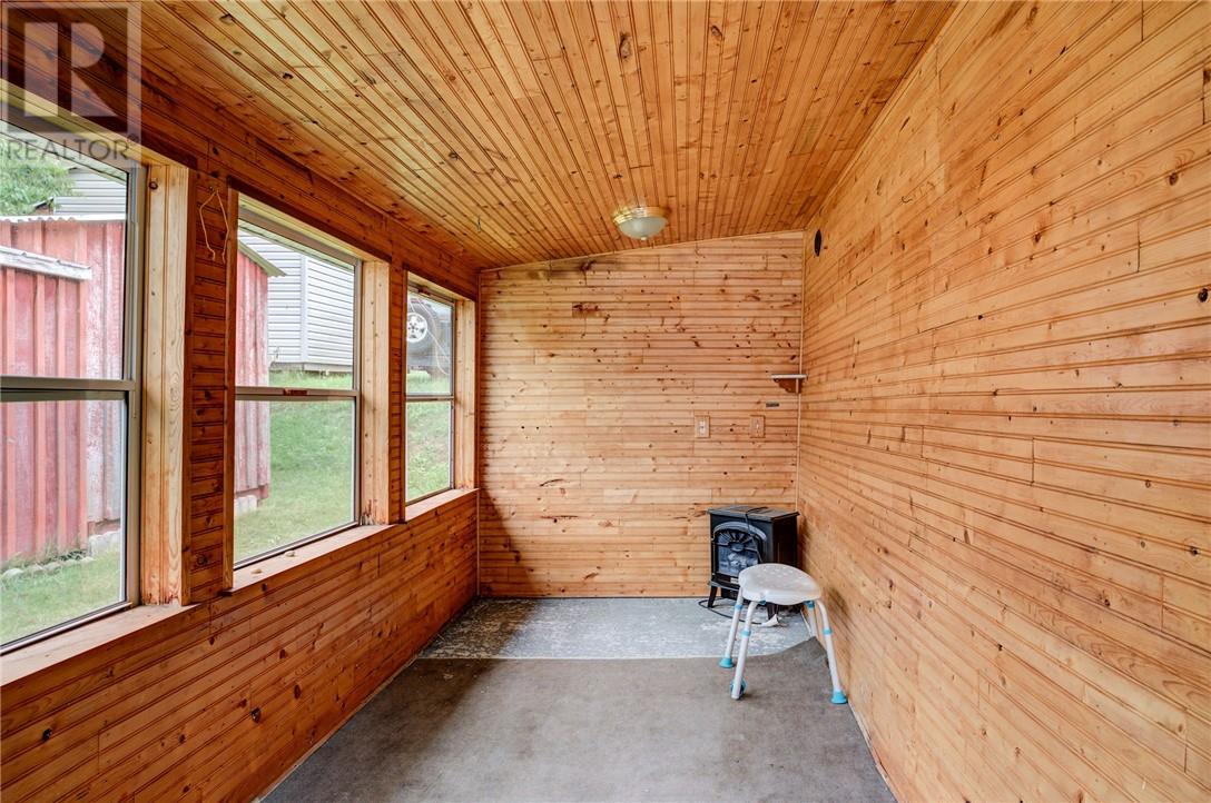 102 Ash Street - 4