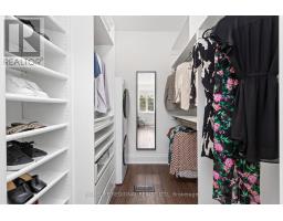 Bathroom - 313 Robina Avenue, Toronto, ON M6C3Z2 Photo 21