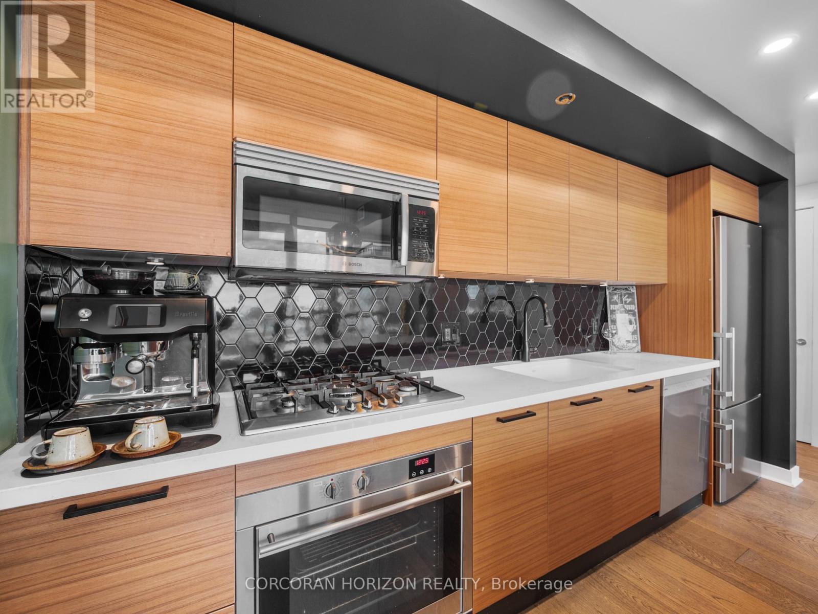 #2509 375 KING STREET W - Image 6