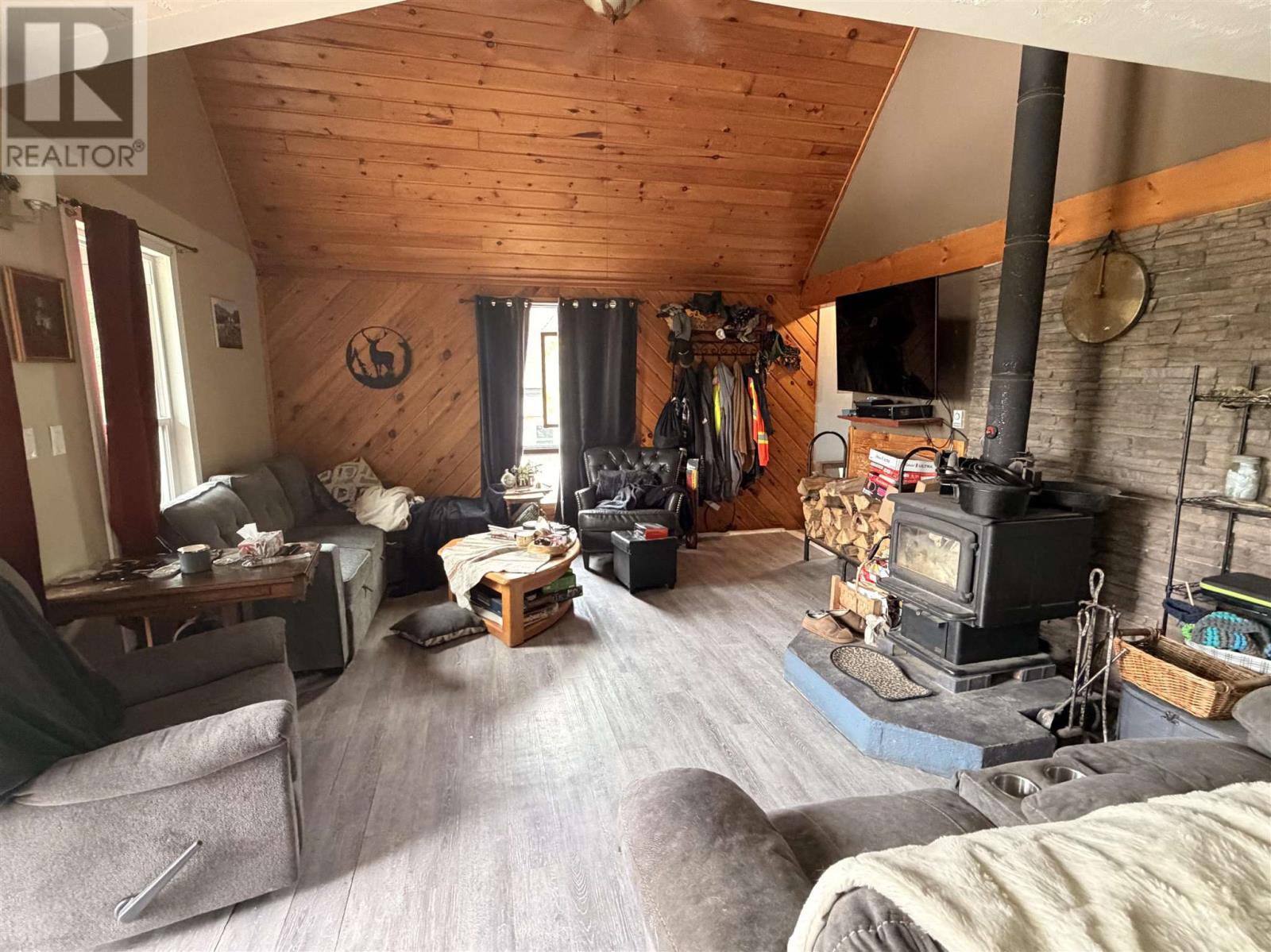 35 & 39 Green LN - Image 16