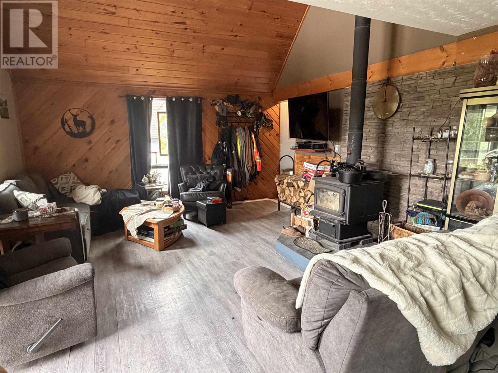 35 & 39 Green LN - Image 24