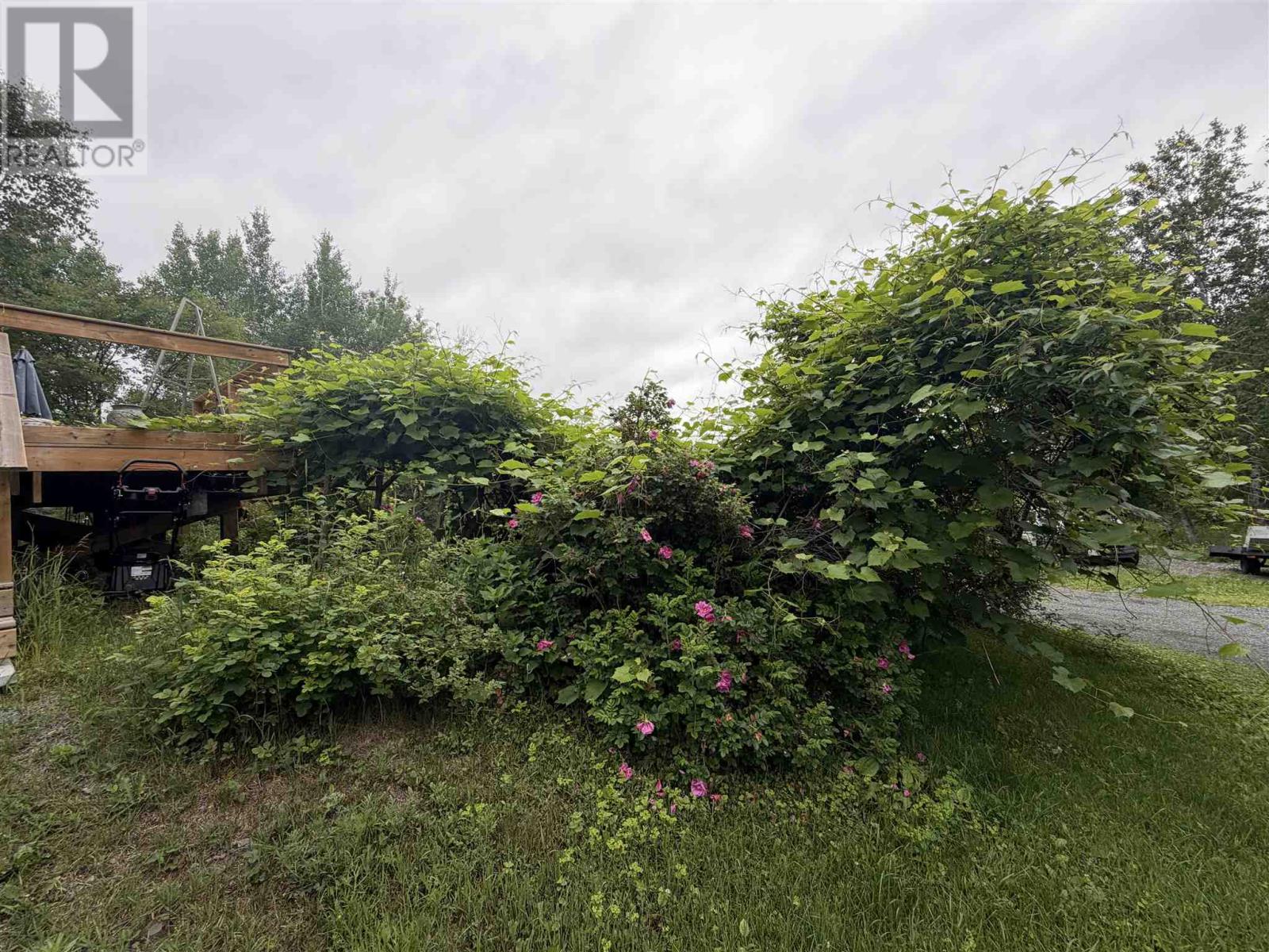 35 & 39 Green LN - Image 40