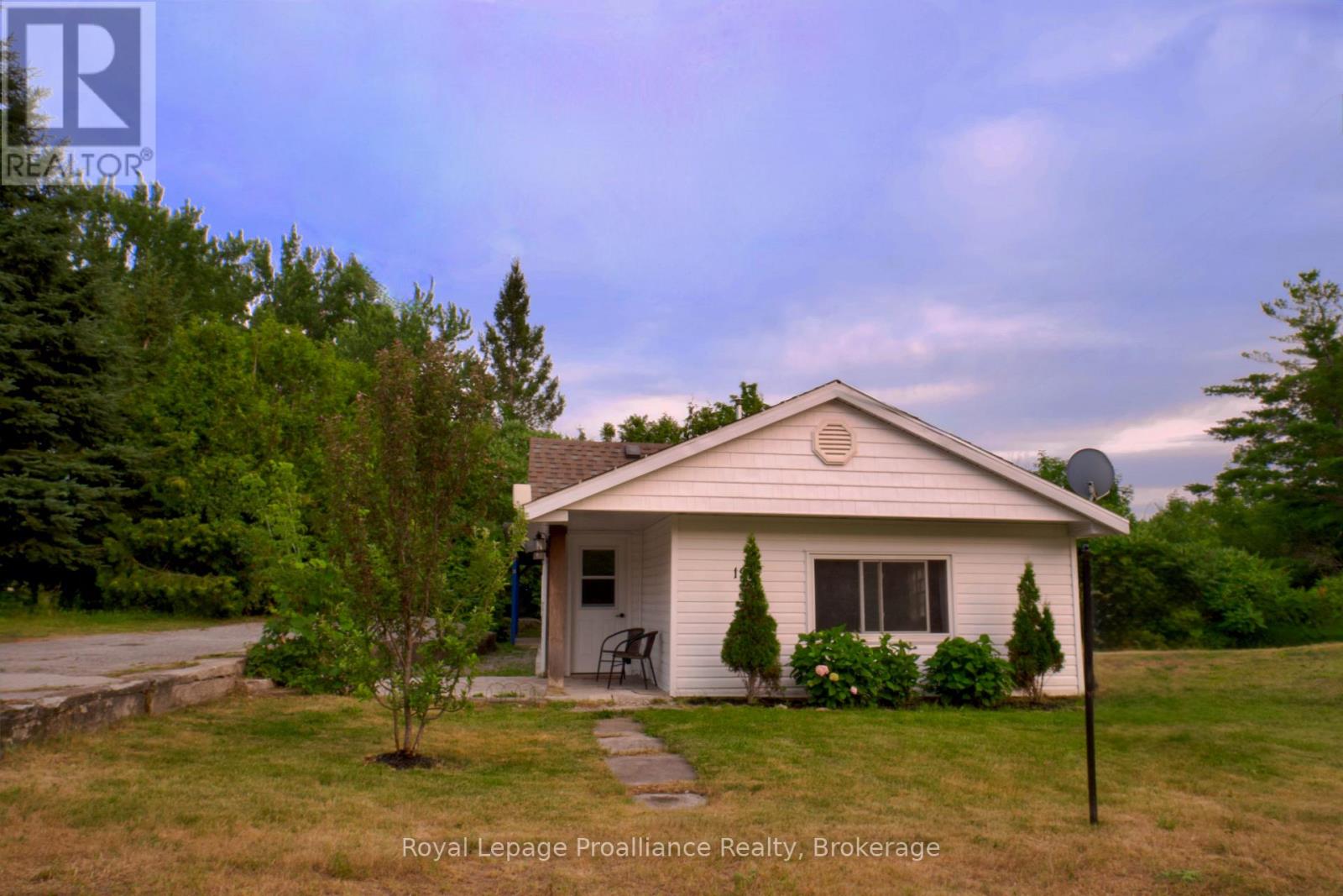 192 CROOKSTON ROAD - 2