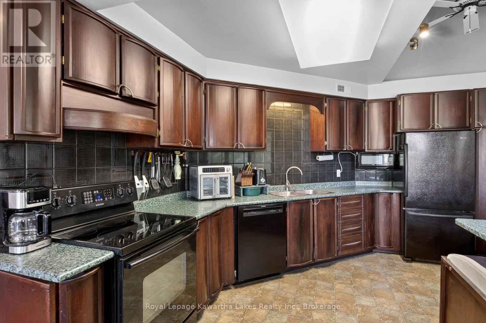 153 PLEASANT POINT ROAD - Image 18