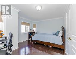 8 Tovey Terrace, Brampton, ON L6R0E5 Photo 12