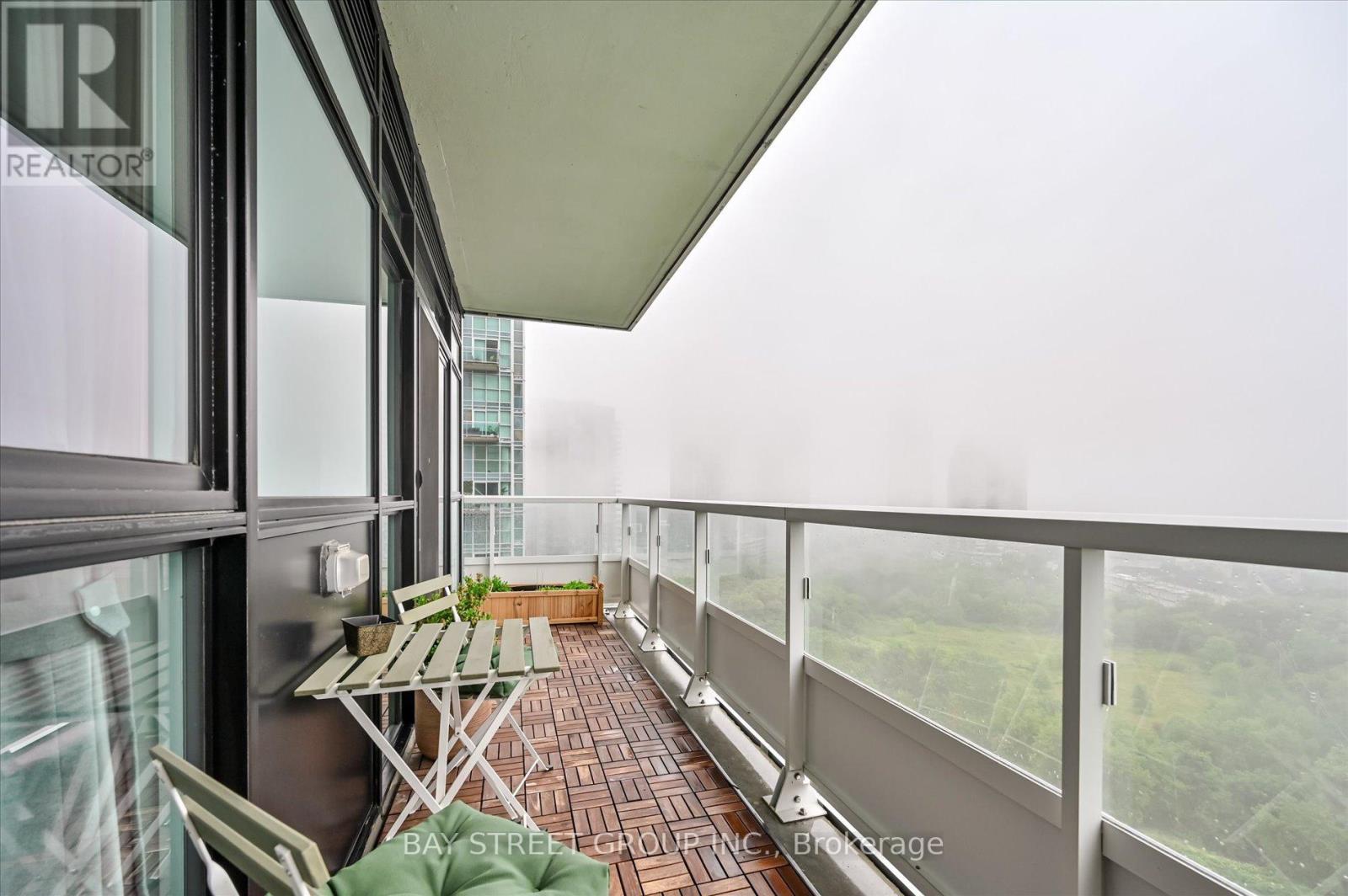 #1604 251 MANITOBA STREET - 21