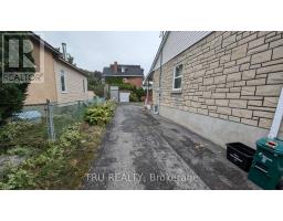105 Mailes Avenue, Ottawa, ON K1Z6V5 Photo 12