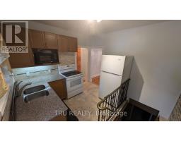 105 Mailes Avenue, Ottawa, ON K1Z6V5 Photo 8