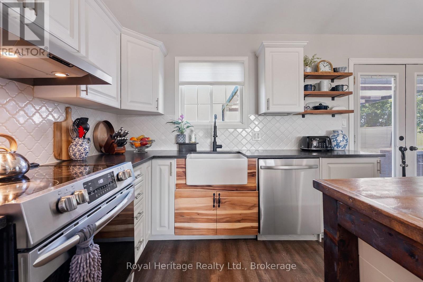 87 WELDON ROAD - 10