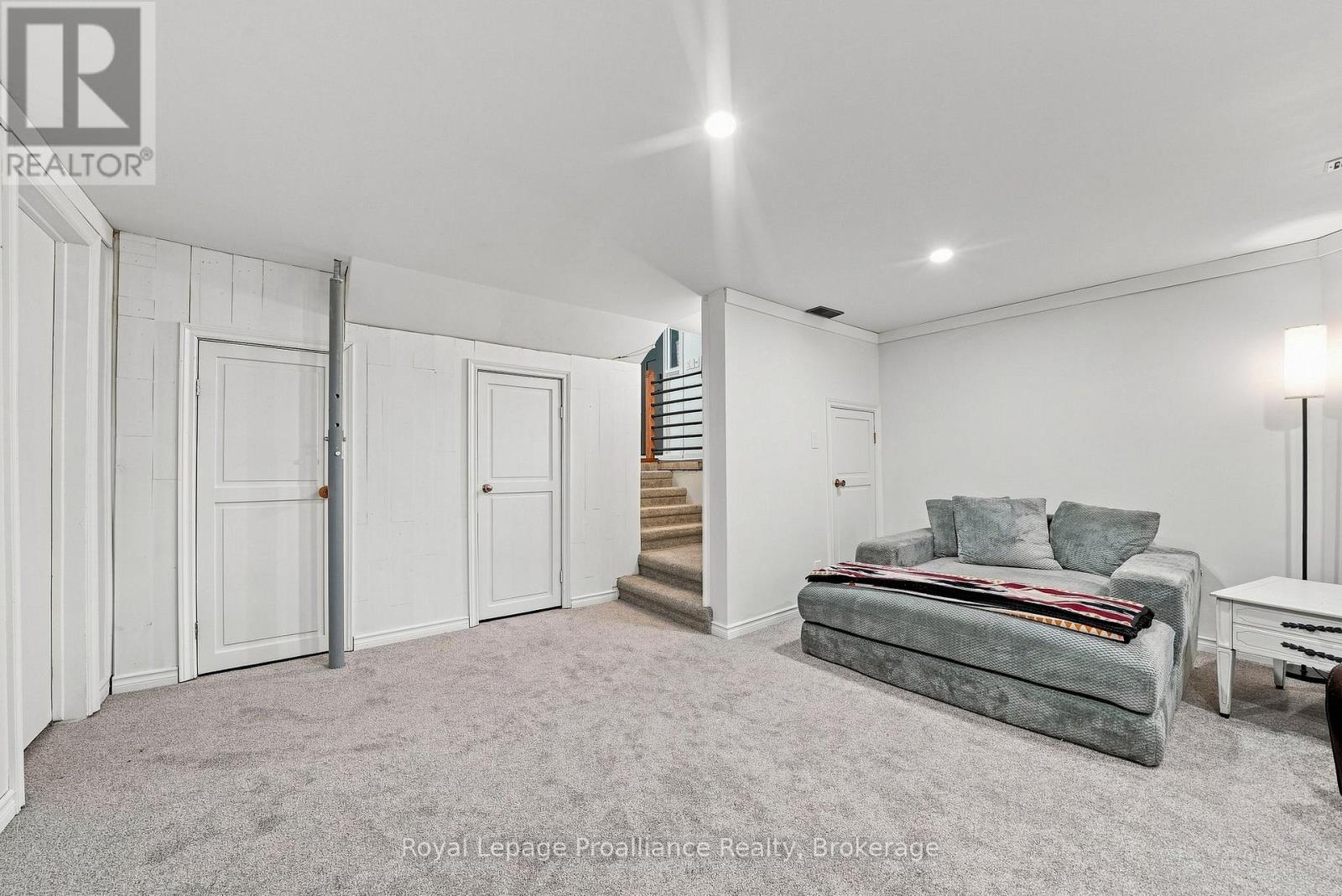 17537 TELEPHONE ROAD - 32
