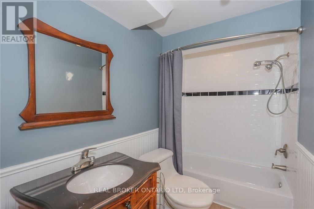153 HALE STREET - 11