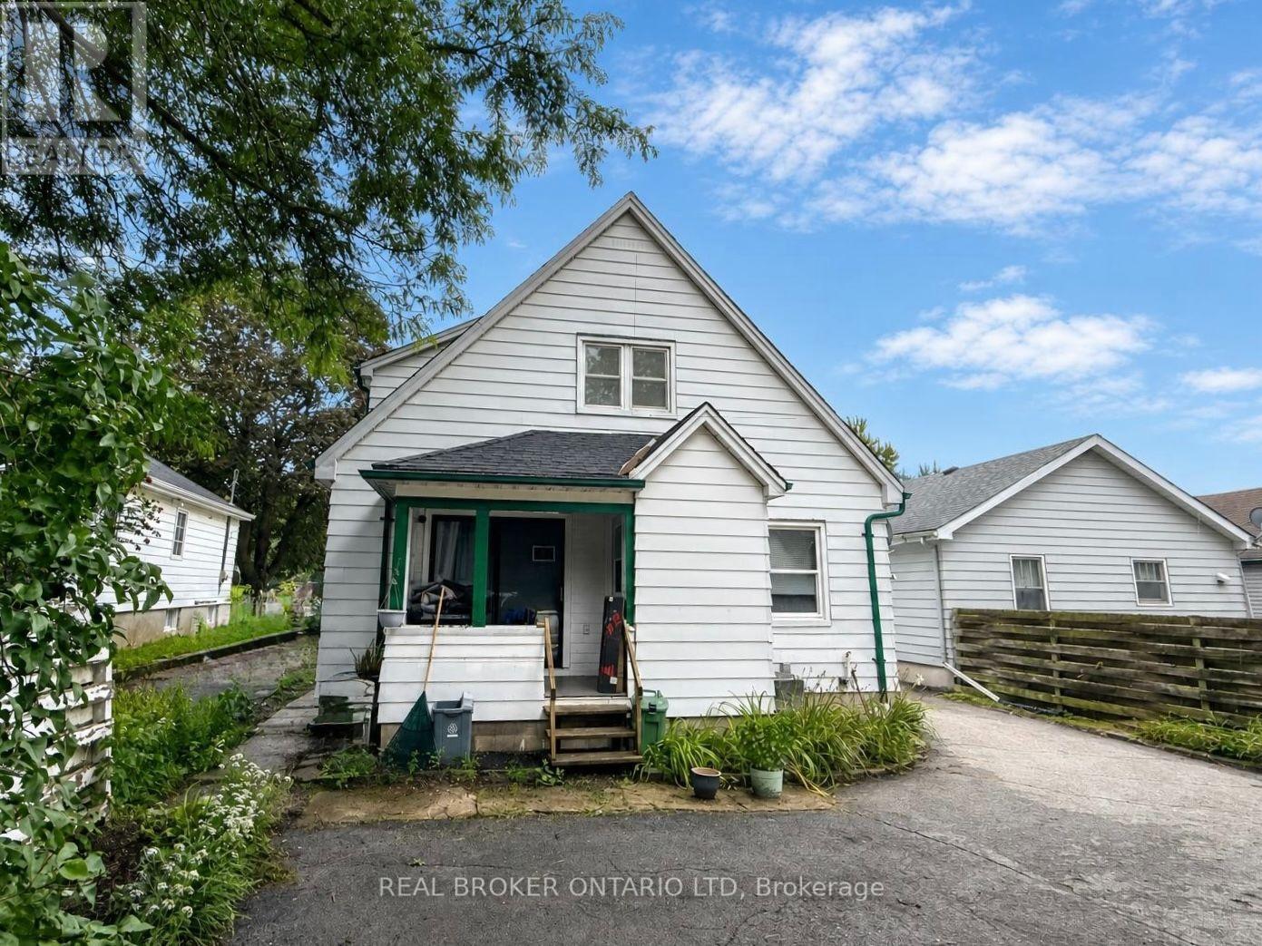 153 HALE STREET - 2