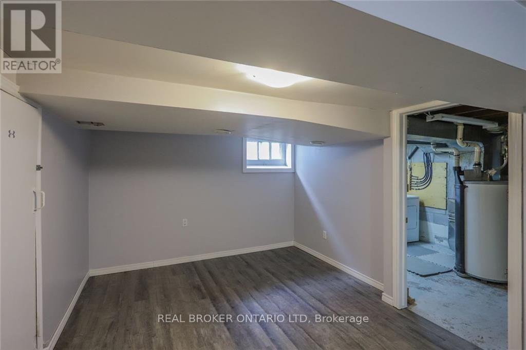 153 HALE STREET - Image 25