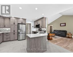 10011 Jenna Road, Lambton Shores, ON N0M1T0 Photo 13
