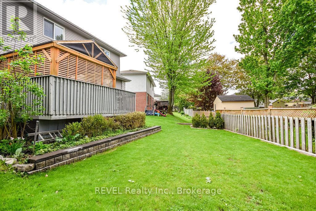 179 LUCKPORT CRESCENT - 41