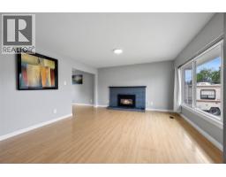 Dining room - 631 Brandon Avenue, Kamloops, BC V2B1N5 Photo 11