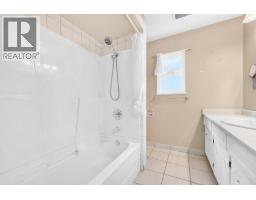 3060 Euclid Avenue, Vancouver, BC V5R5E2 Photo 36