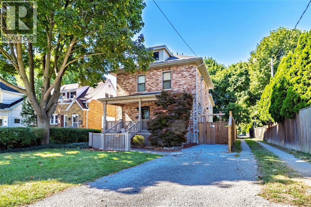 74 ROBERTSON AVENUE - 1