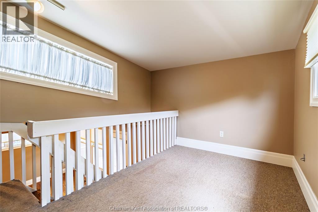 74 ROBERTSON AVENUE - 19