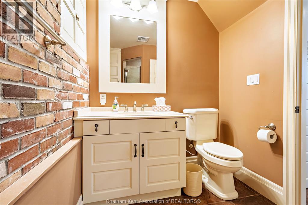 74 ROBERTSON AVENUE - Image 22