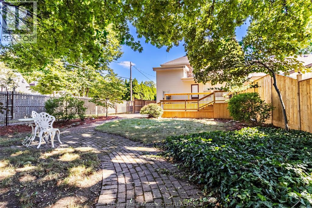 74 ROBERTSON AVENUE - Image 40
