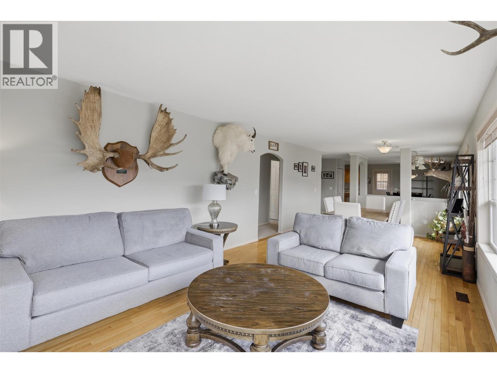 992 Pine Springs Road - 18