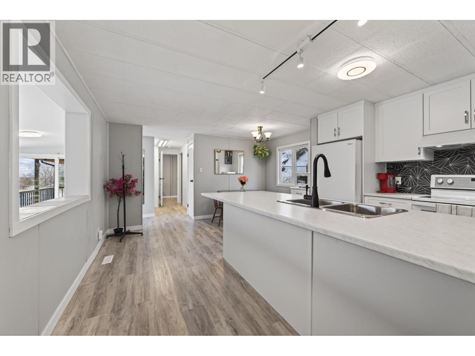 ##35 1680 Westsyde Road - 7