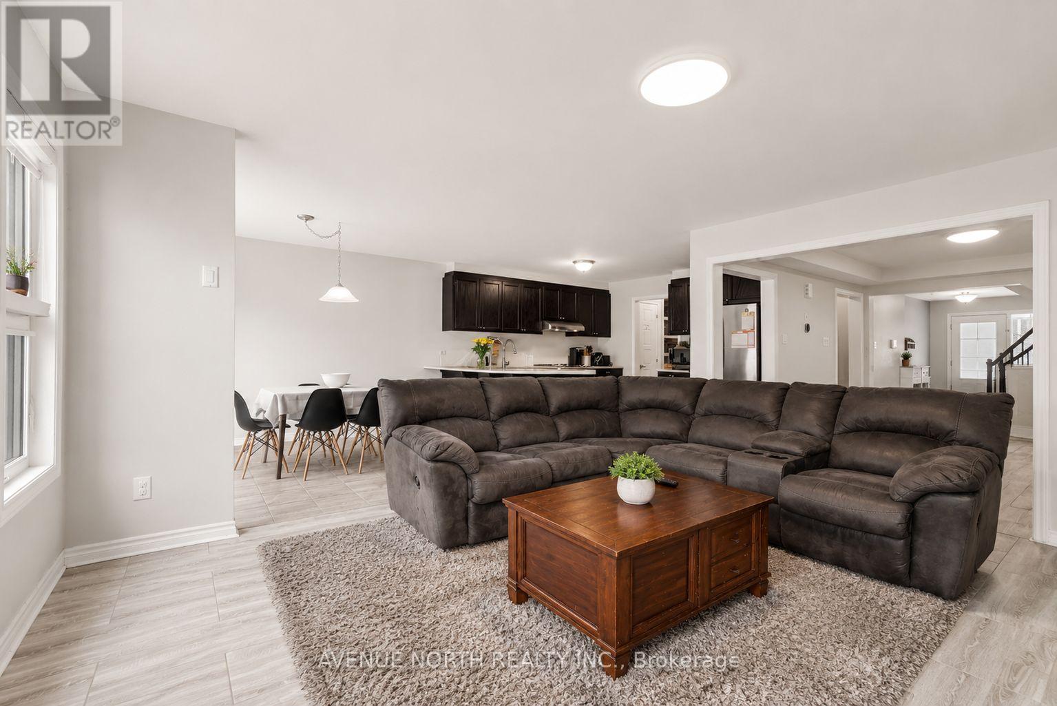 516 ARUM TERRACE - Image 17