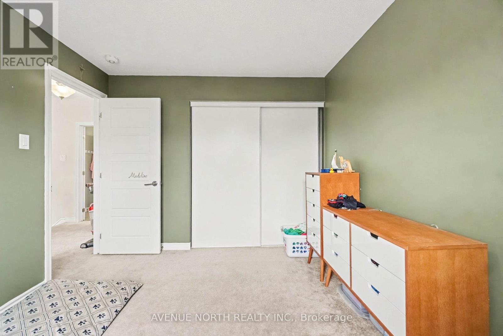 516 ARUM TERRACE - Image 31