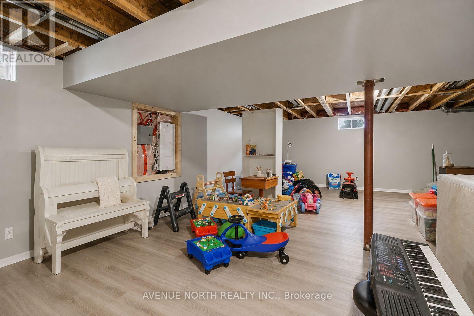 516 ARUM TERRACE - 33