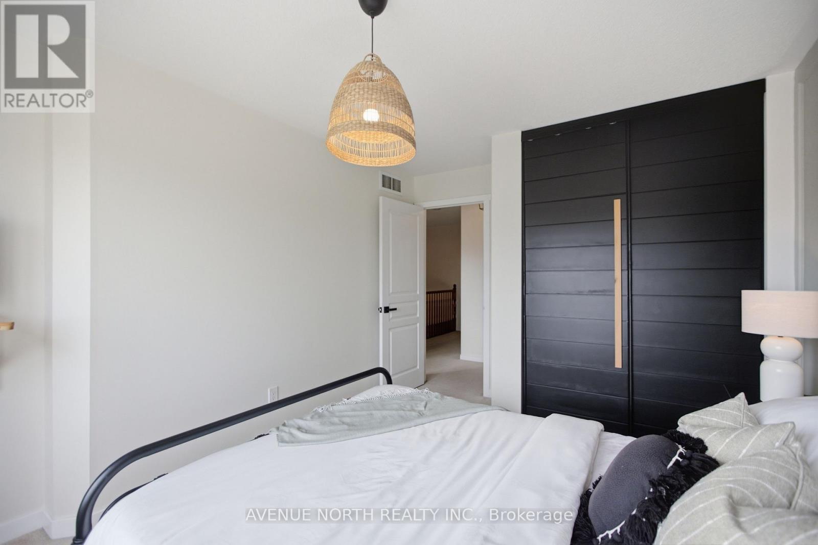 718 PERCIFOR WAY - Image 24
