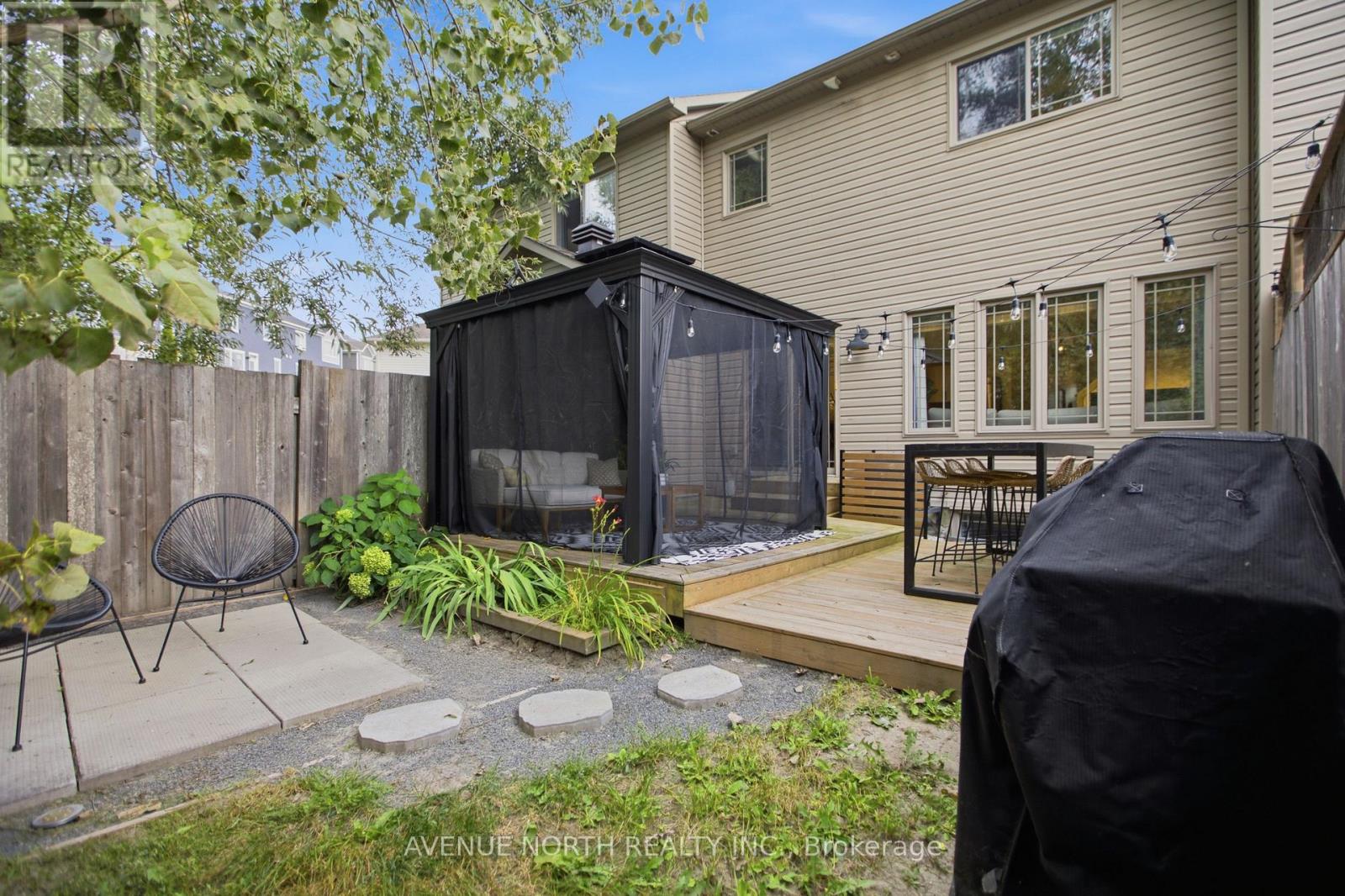 718 PERCIFOR WAY - Image 32