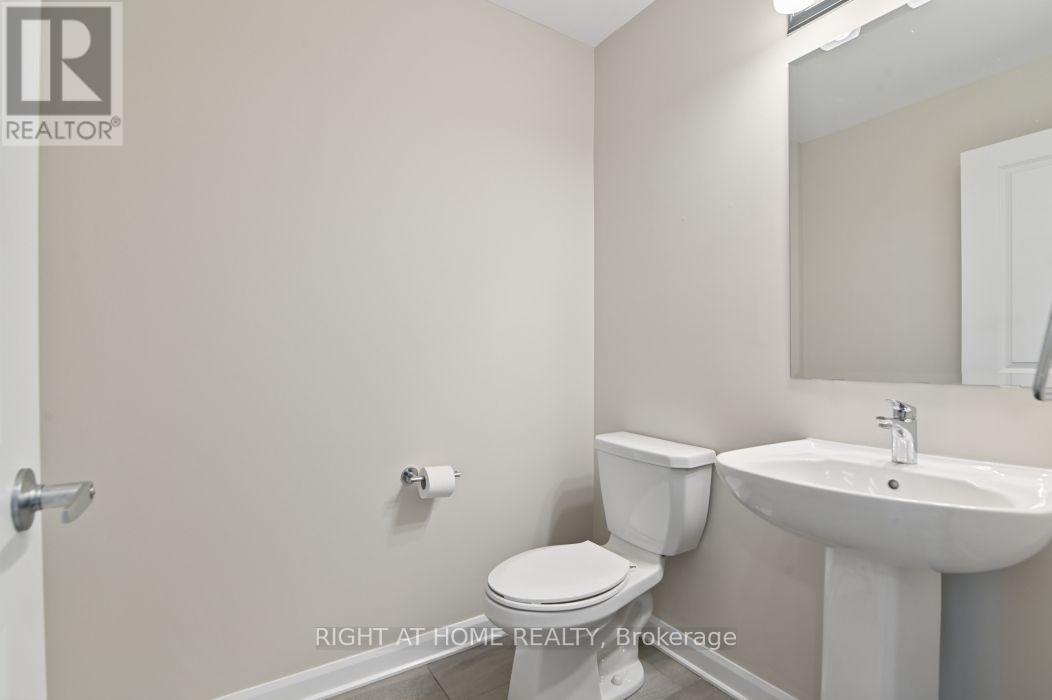 576 PROMINENCE WAY - Image 12