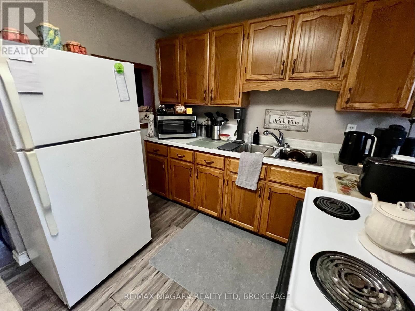 #2 8646 WILLOUGHBY DRIVE - Image 14