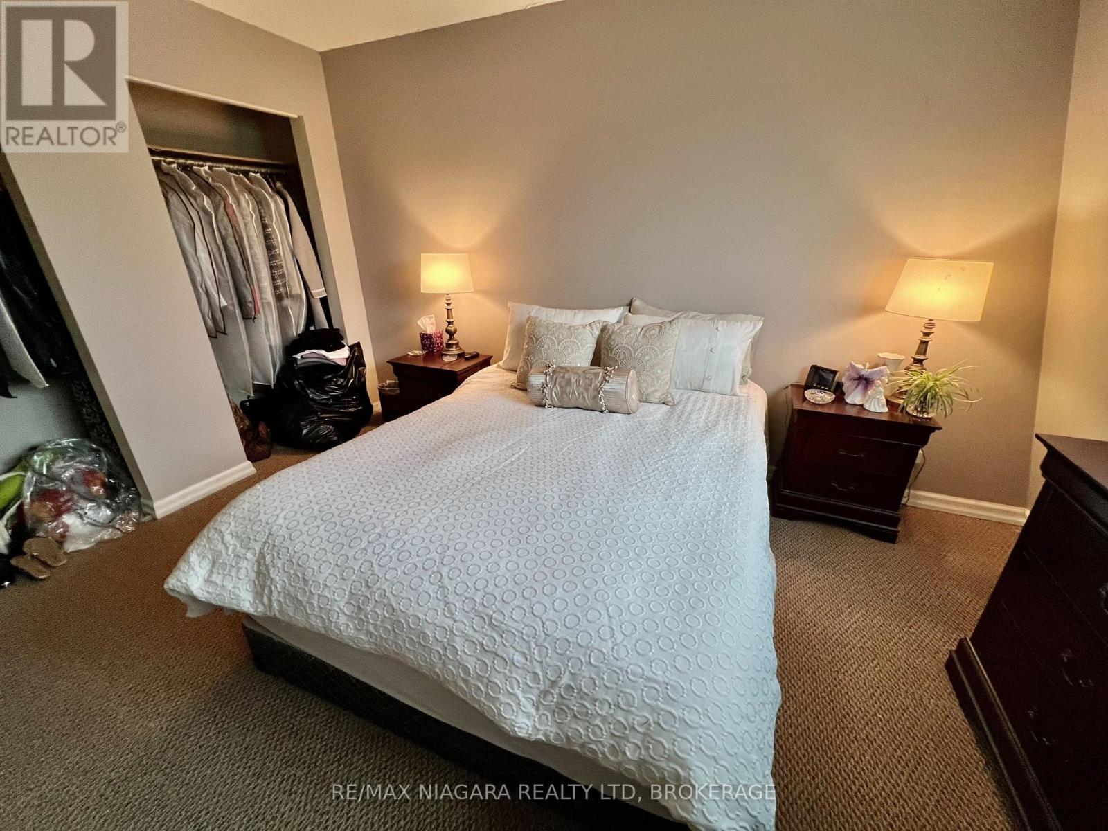 #2 8646 WILLOUGHBY DRIVE - 39