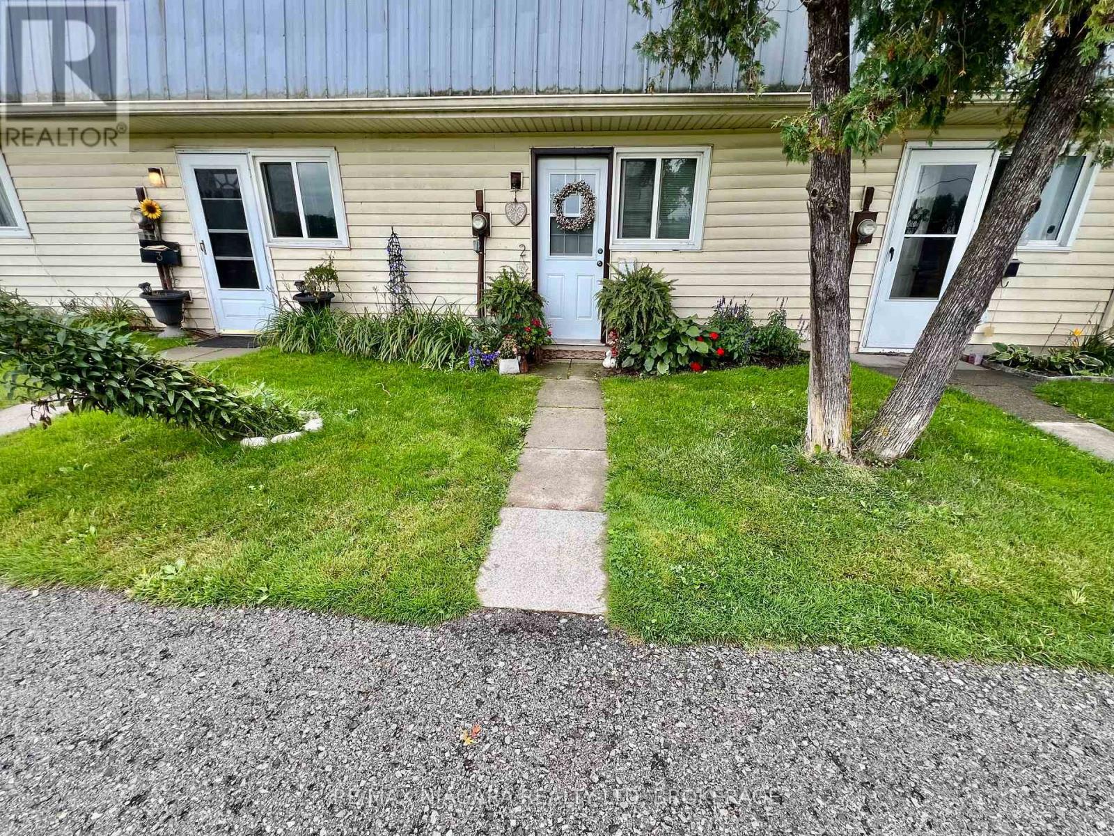 #2 8646 WILLOUGHBY DRIVE - Image 4