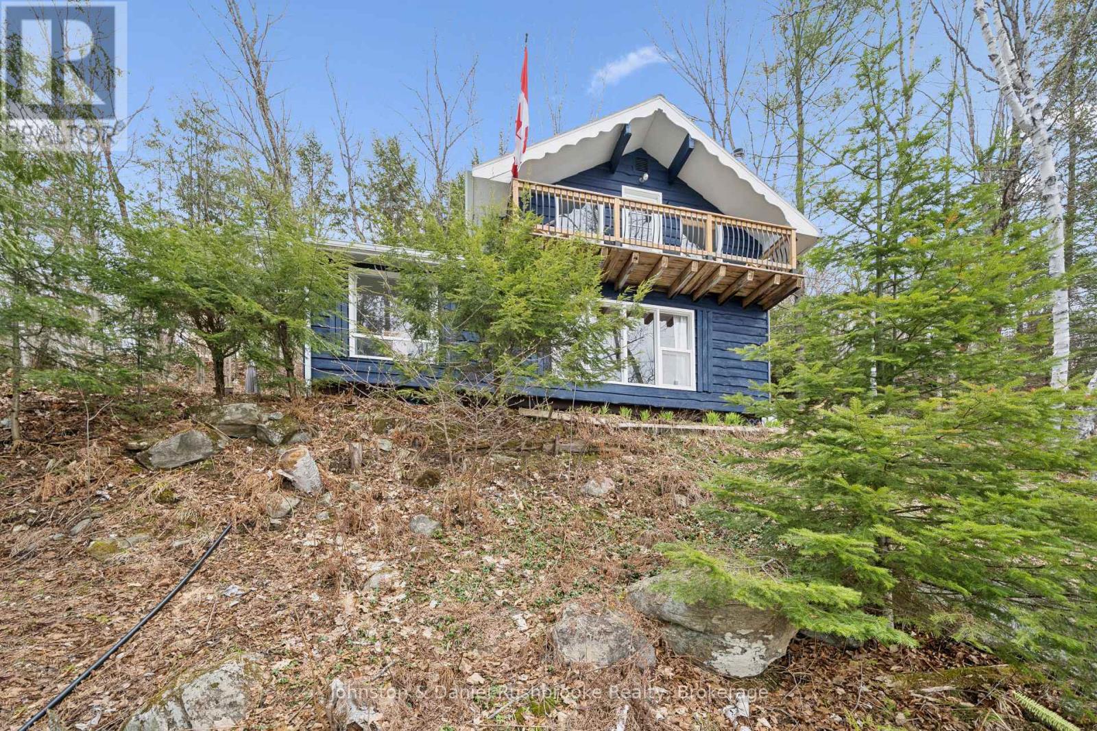 29 ENA DRIVE - 25